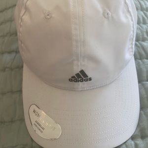 NWT adidas women’s white cap